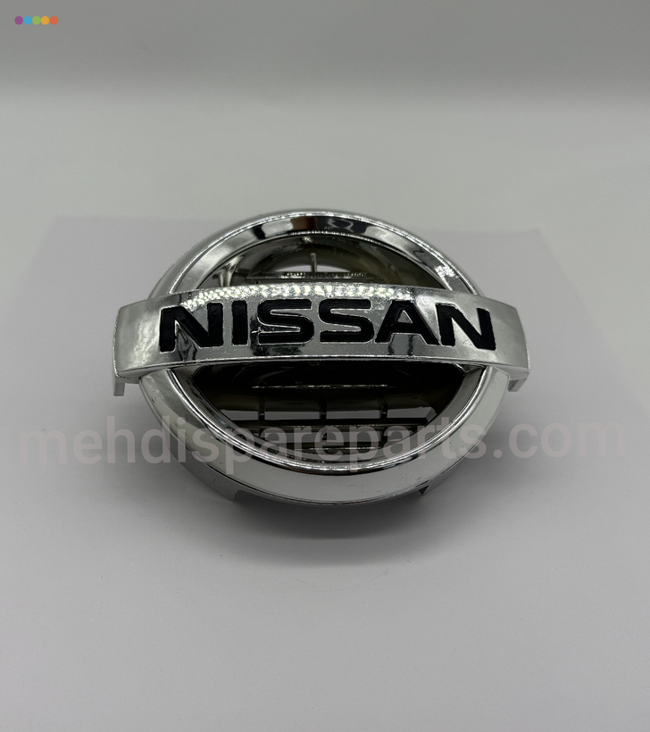 خرید آرم جلو پنجره NISSAN MAXIMA